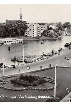 Groningen Stationsplein met Verbindingskanaal en Bus Station 1957 HC10123 Wysoka jakość