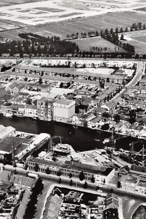 Alphen aan den Rijn Rijngezicht Luchtfoto HC9623 Autentyczny