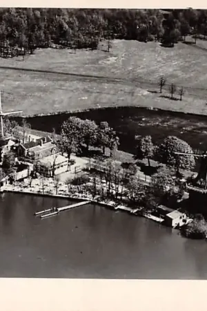 Oryginalny Rotterdam Paviljoen Plaszicht Café Restaurant Plaszoon Molens KLM Luchtfoto 1950 HC9499