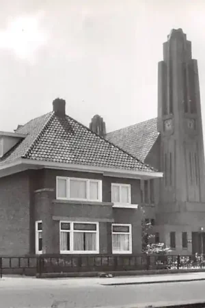 Waddinxveen Gereformeerde Kerk met Pastorie 1963 HC9098 Oferta limitowana