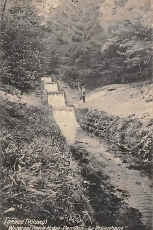 Loenen (GD) Veluwe Waterval nabij Hotel Pension De Vrijenberg 1923 Apeldoorn HC8364 Niska cena