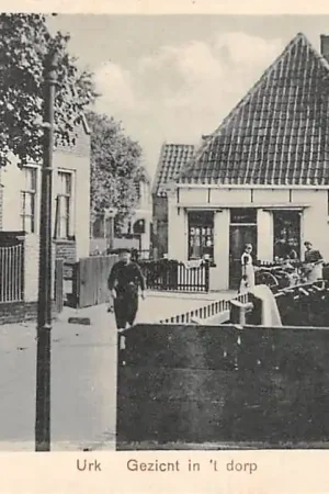 Wyprzedaż Urk Gezicht in 't Dorp Klederdracht 1925 Vintage HC8338