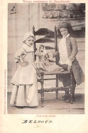 Zamów teraz Zaandam Vieux costumes de Zaanlande Trois d'une famille Klederdracht Vintage 1900 HC8327