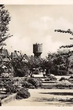 Alphen aan den Rijn Park Hazeveld met Watertoren 1949 HC7965 Popularny
