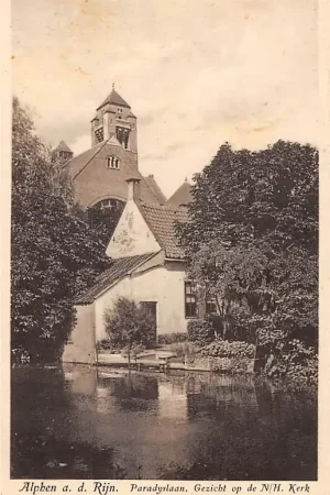 Ekspresowa dostawa Alphen aan den Rijn Paradijslaan Gezicht op de Nederlandse Hervormde Kerk HC7947