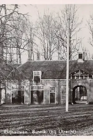 Bunnik Poortgebouw bij de Jeugdherberg Rhijnauwen 1949 HC7613 Wyprzedaż