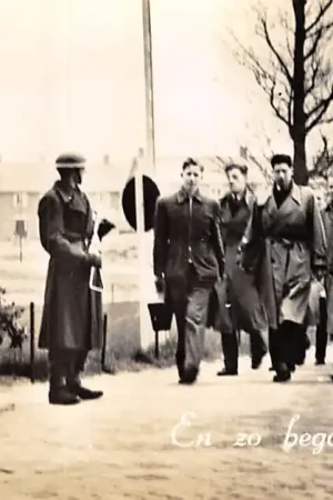 Militair Recruten voor het eerst bij de Kazerne Militair 1956 HC7685 Popularny