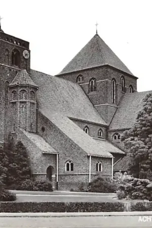 Ekspresowa dostawa Achterveld (UT) R.K. Kerk St. Jozef HC7604