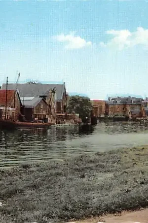 Kup teraz Bodegraven Rijngezicht met molen en binnenvaart schepen 1968 HC7015