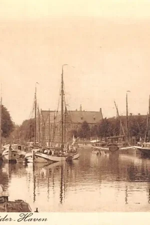 Popularny Groningen Zuider Haven met binnenvaart schepen Scheepvaart HC6644
