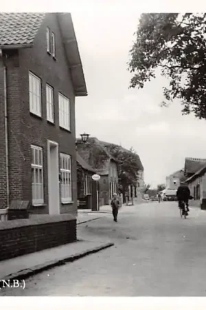 Giessen (NB) 1954 ESSO benzinepomp HC5111 Zwrot pieniędzy