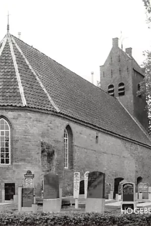 Hogebeintum Ferwerd Ned. Hervormde Kerk met begraafplaats HC4651 Ekspresowa dostawa