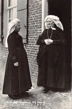 Szybka dostawa Noord-Brabant Brabantsch Dorpsleven Op bezoek Klederdracht Vintage HC4534