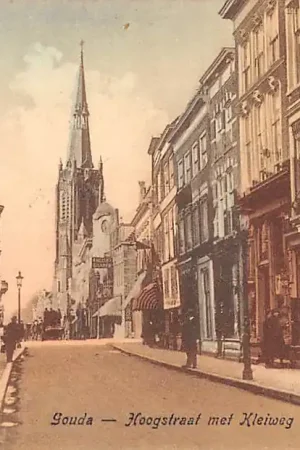 Gouda Hoogstraat met Kleiweg Sigarenwinkels en R.K. Kerk HC2397 Bezpieczna płatność