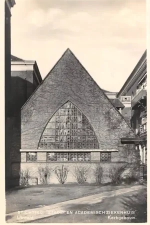 Utrecht Stichting Stads- en Academisch Ziekenhuis Kerkgebouw kerk 1938 HC2495 Premium