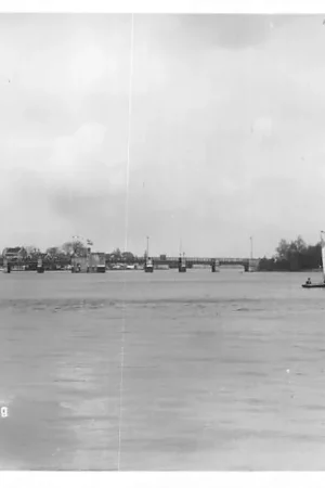 Kup teraz Zaandijk 1963 Julianabrug met molen HC2325