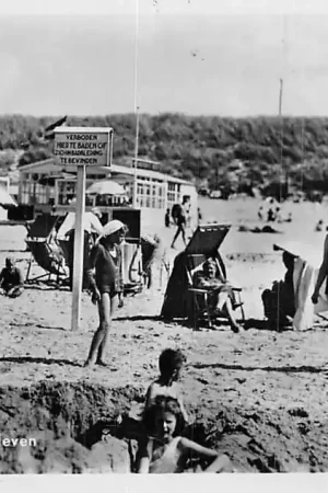 Wassenaar Wassenaarseslag Strand leven 1958 's-Gravenhage HC2320 Tani