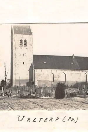 Premium Ureterp Fotokaart 5,5 x 8,5 cm op papier Begraafplaats HC1954