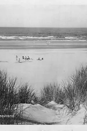 Ostatnia szansa Ameland 1949 Aan 't Noordzee strand HC1884