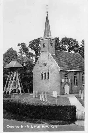 Zamów teraz Oosterwolde 1950 Klokkenstoel Ned. Herv. Kerk BegraafplaatsHC1866