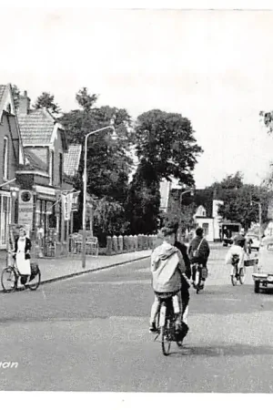 Nunspeet Stationslaan Auto HC1507 Oferta