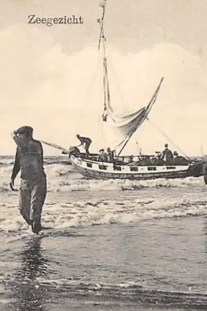 Wyprzedaż Zandvoort Zeegezicht met vissers schip 1917 HC1327