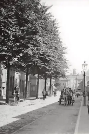 Zo was Dordrecht Spuiweg omstreeks 1910 HC16965 Kup teraz
