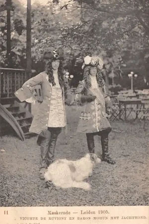 Leiden Maskerade 1905 11 Vicomte de Ruvigny en Baron Mohun met jachthond HC15398 Oryginalny