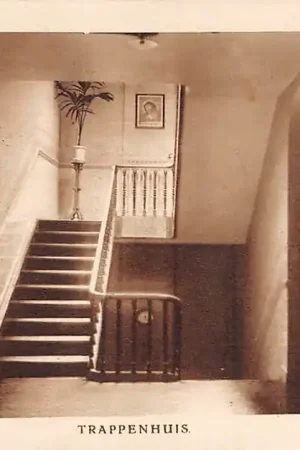 Rotterdam Eendrachtsweg 93 Bisschoppelijk Retraitenhuis De Thabor Trappenhuis HC14455 Darmowa dostawa