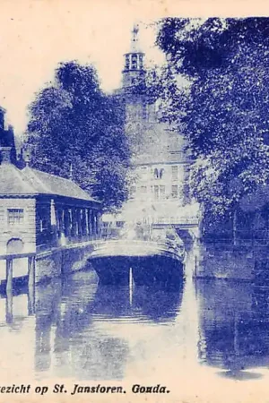 Zamów teraz Gouda Gouwe Vischmarkt met gezicht op de St. Janstoren HC13962