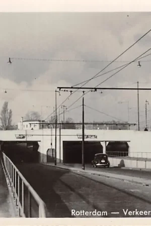 Rotterdam Verkeerstunnel bij Brielschelaan HC9498 Premium