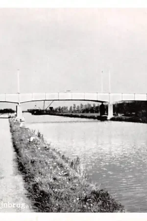 Kup teraz Alphen aan den Rijn Brug over het Aarkanaal HC6683
