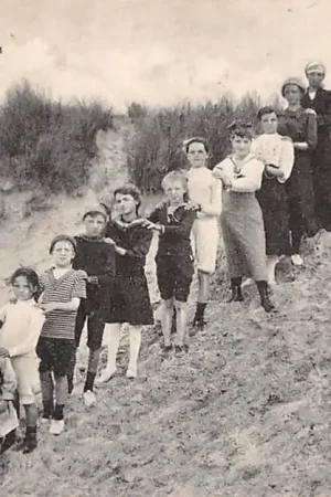 Scheveningen In de duinen Rij kinderen 1919 's-GravenhageHC5131 Bezpieczna płatność