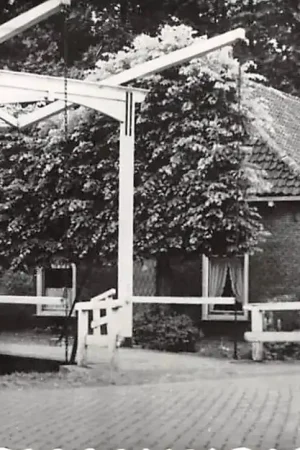 Voorschoten Leidseweg met boerderij HC3237 Oferta limitowana