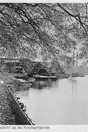 Oferta Krimpen aan den IJssel Gezicht op de Koolteerfabriek HC2264