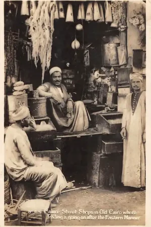 Egypte Cairo Street Shops in Old Cairo where Trading is going after the Eastern Manner Egypt Afrika HC26969 Wysoka jakość
