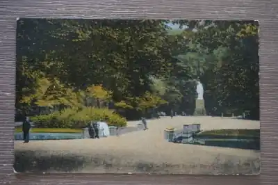 Oryginalny Rotterdam Tellens in het park