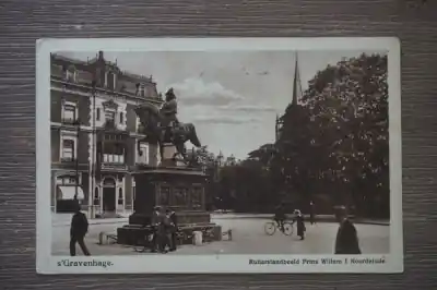 Den Haag Ruiterstandbeeld Prins Wilem I Noordeinde Niska cena