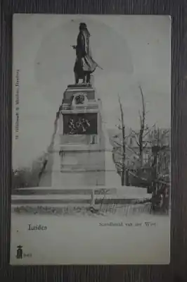 Tani Leiden Standbeeld v. d. Werf