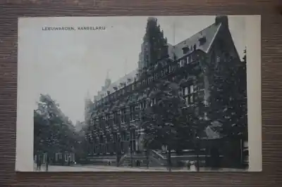 Zamów teraz Leeuwarden Kanselarij