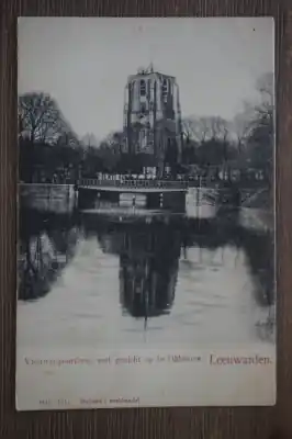 Leeuwarden Vrouwenpoortbrug met gezicht op de Oldehove Promocja