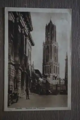 Zwrot pieniędzy Utrecht Stadhuis met Domtoren