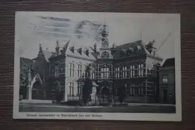 Promocja Utrecht Universiteit met Standbeeld Jan van Nassau