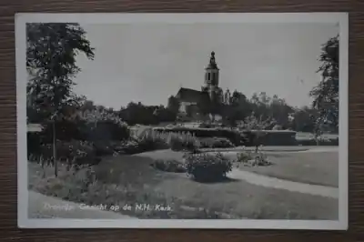 Autentyczny Donrijp Gezicht op de N.H. Kerk