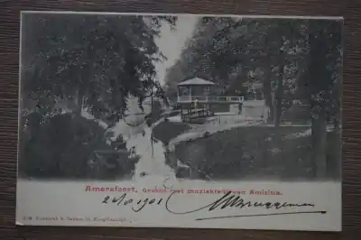 Amersfoort Gracht met muziektent van Amieitis Zamów teraz