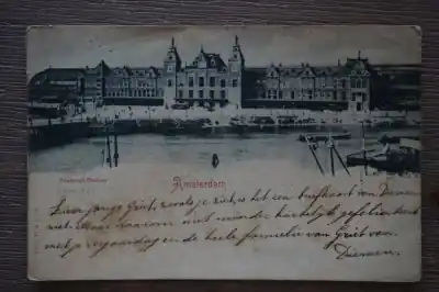 Amsterdam Centraal station Premium