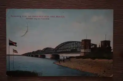 Tani Moerdijk Spoorweg over het Hollandsch diep