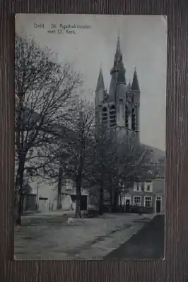 Delft St. Agathaklooster met O. Kerk Popularny