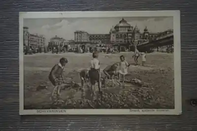 Scheveningen Strand, Spelende kinderen Rabat