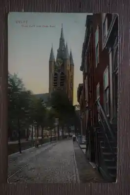 Promocja Delft Oude Delft met Oude kerk
